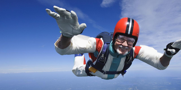 Man skydiving