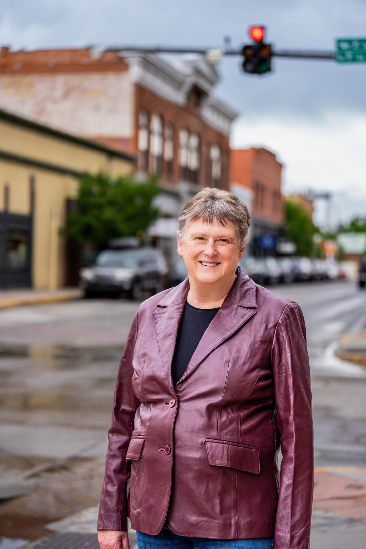 Profile picture of Alison Brown