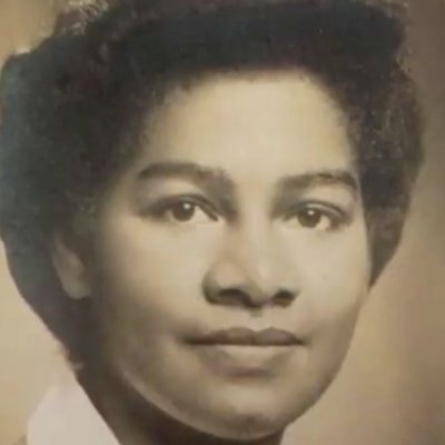 Gloria Claire Carpenter